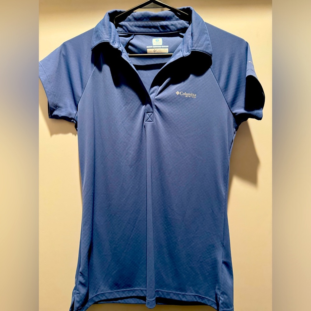 Woman’s Columbia Shirt